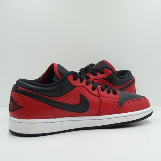 Jordan 1 Low Reverse Bred Pebbled Swoosh