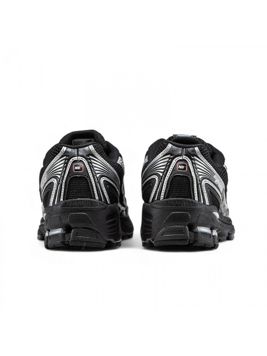 New Balance 740 Retro Sneakers | Black