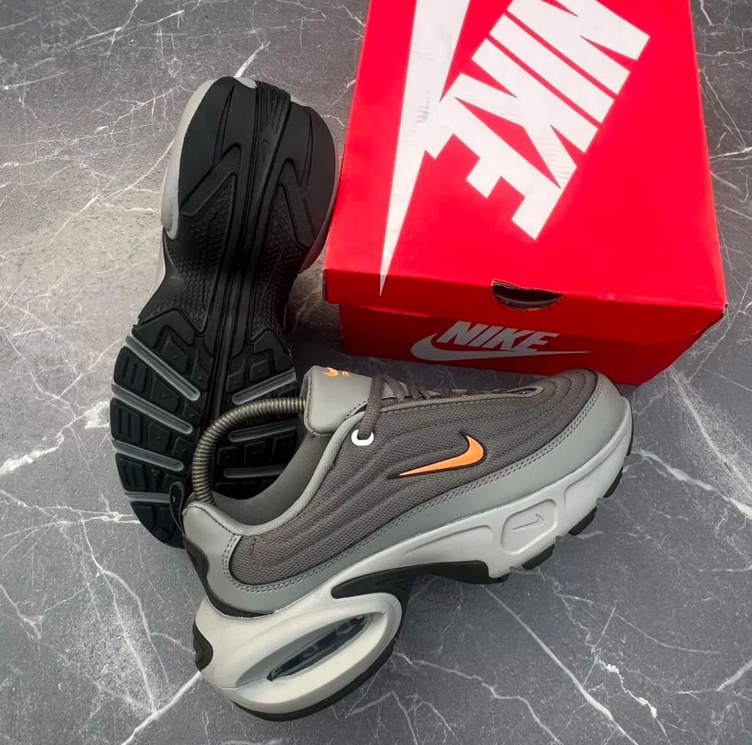 Nike Air Max Portal SE