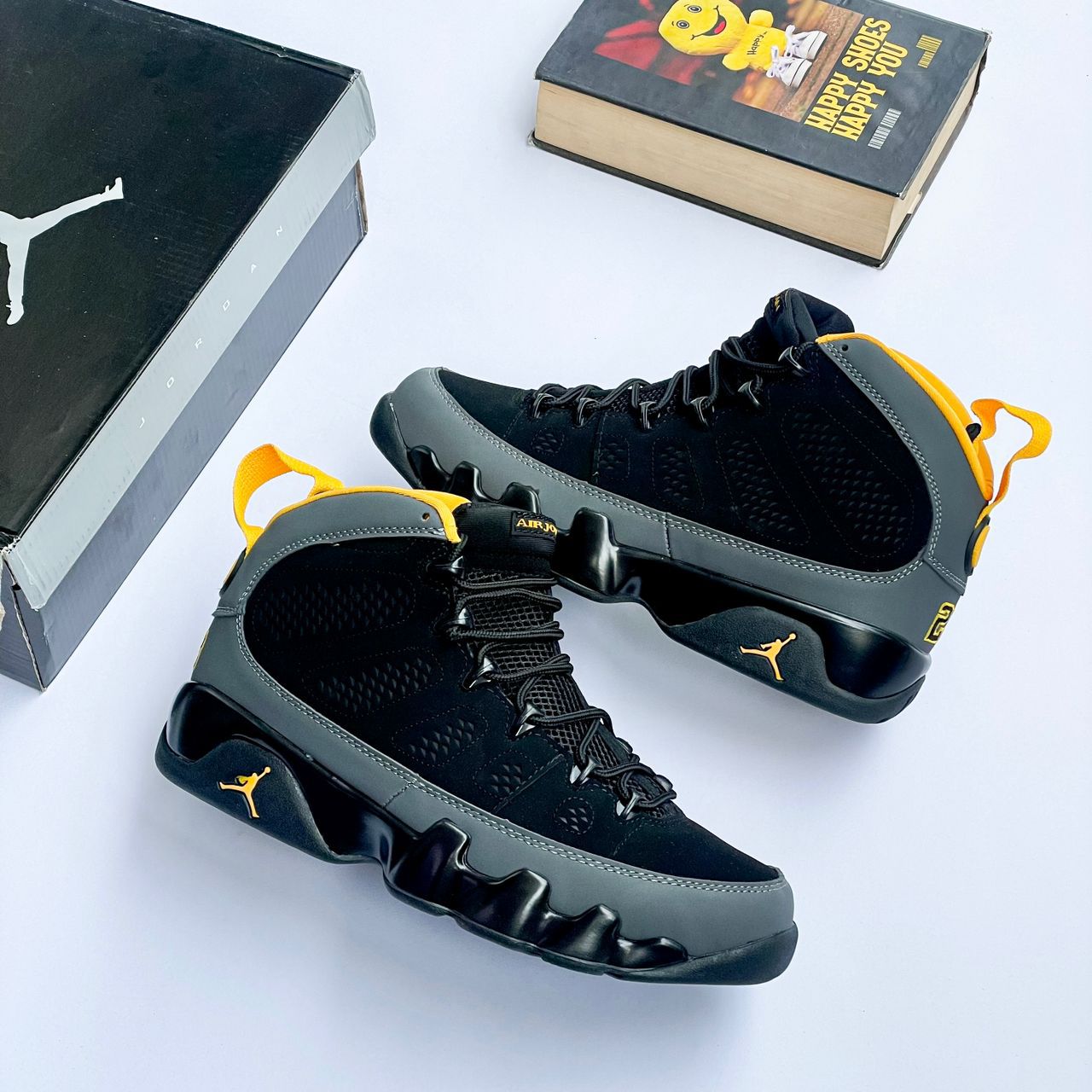 Air Jordan 9