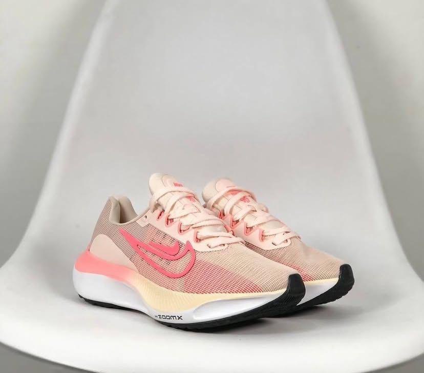Nike Zoom Fly 5