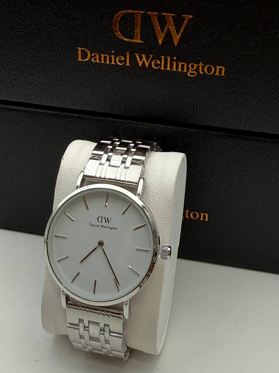 Daniel Wellington Watch - DW Stainless Steel