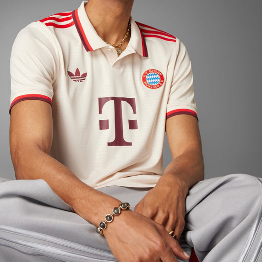 FC Bayern 24/25 Third Jersey